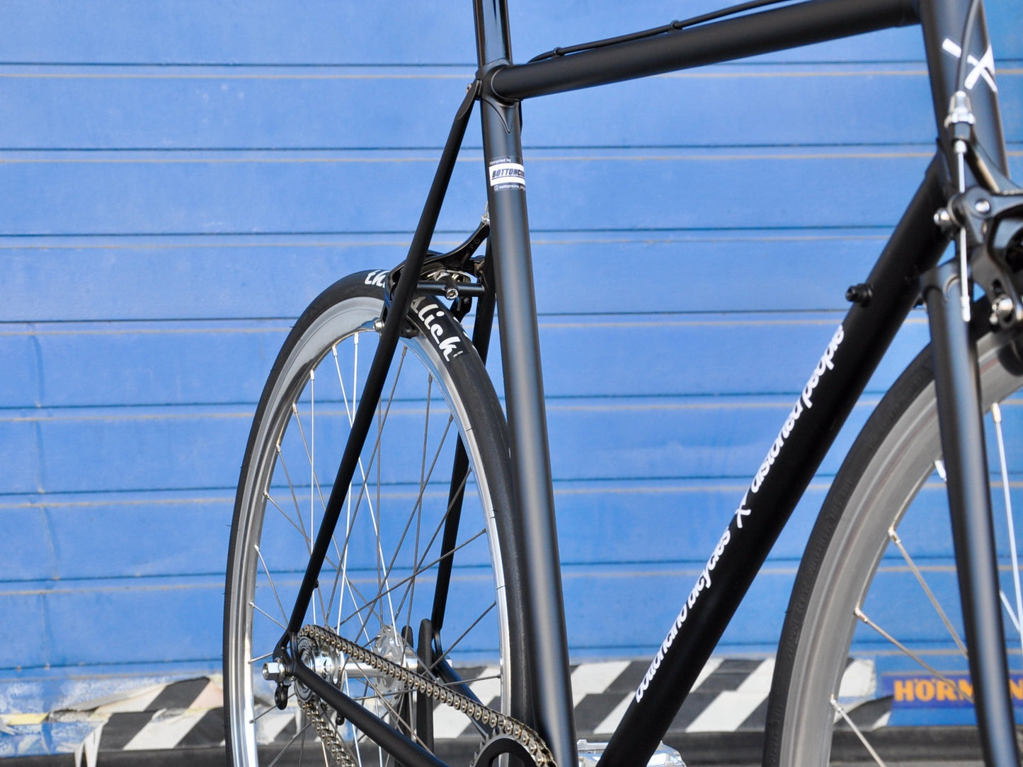 distorted people Blades Bike (Ausstellungsmodell)