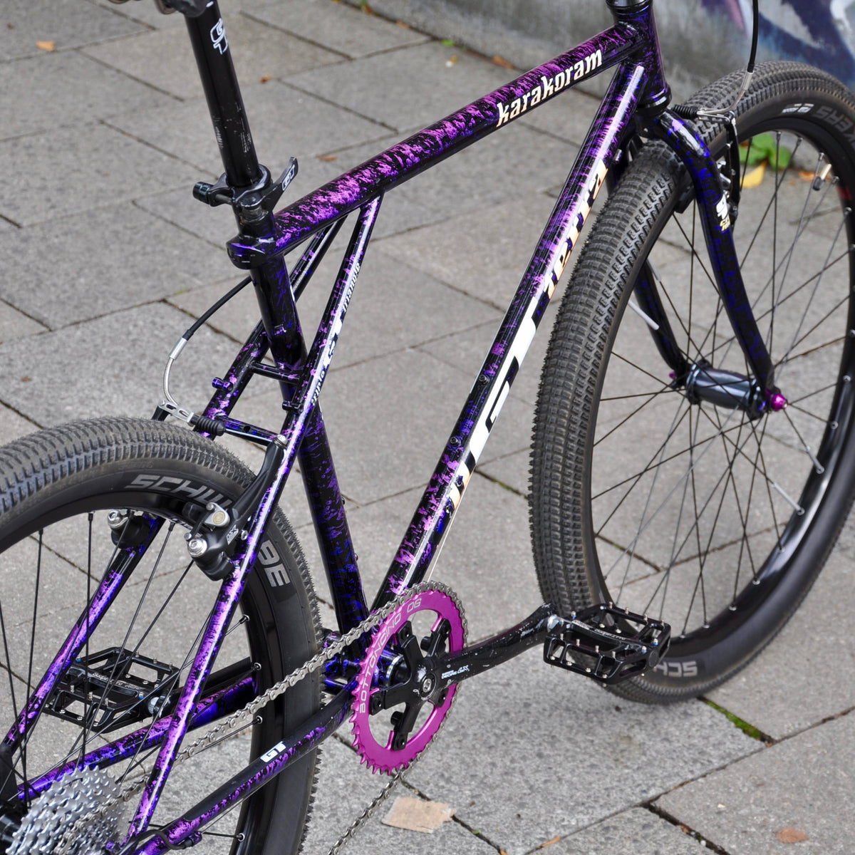 Gina GT