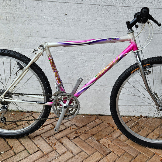 Dancelli ATB | 1990  | 43 cm