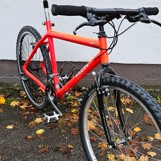 Klein Pinnacle | 1991  | 43 cm