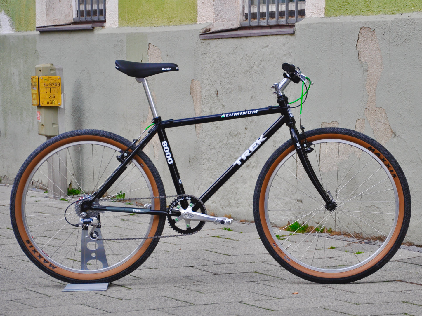Trixy Trek