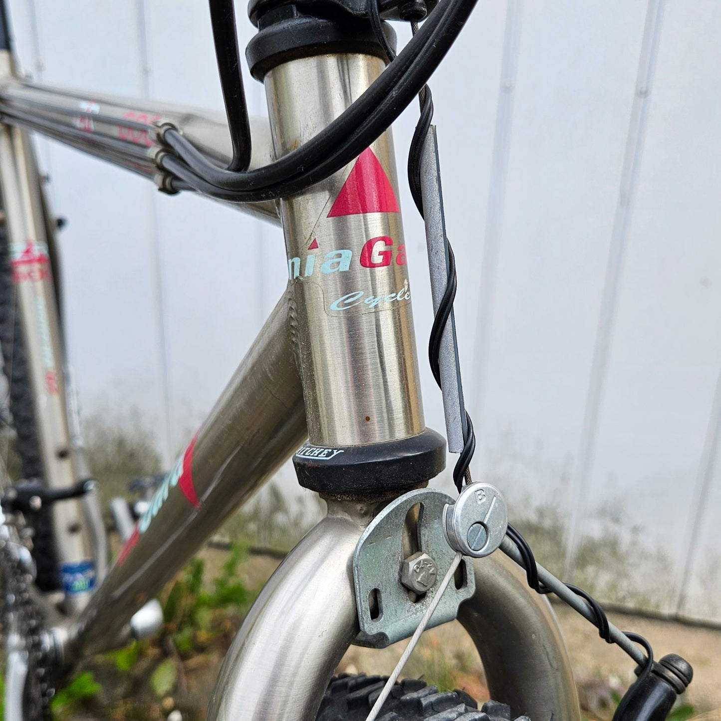 Niagara ZR 600 | 1994  | 46 cm