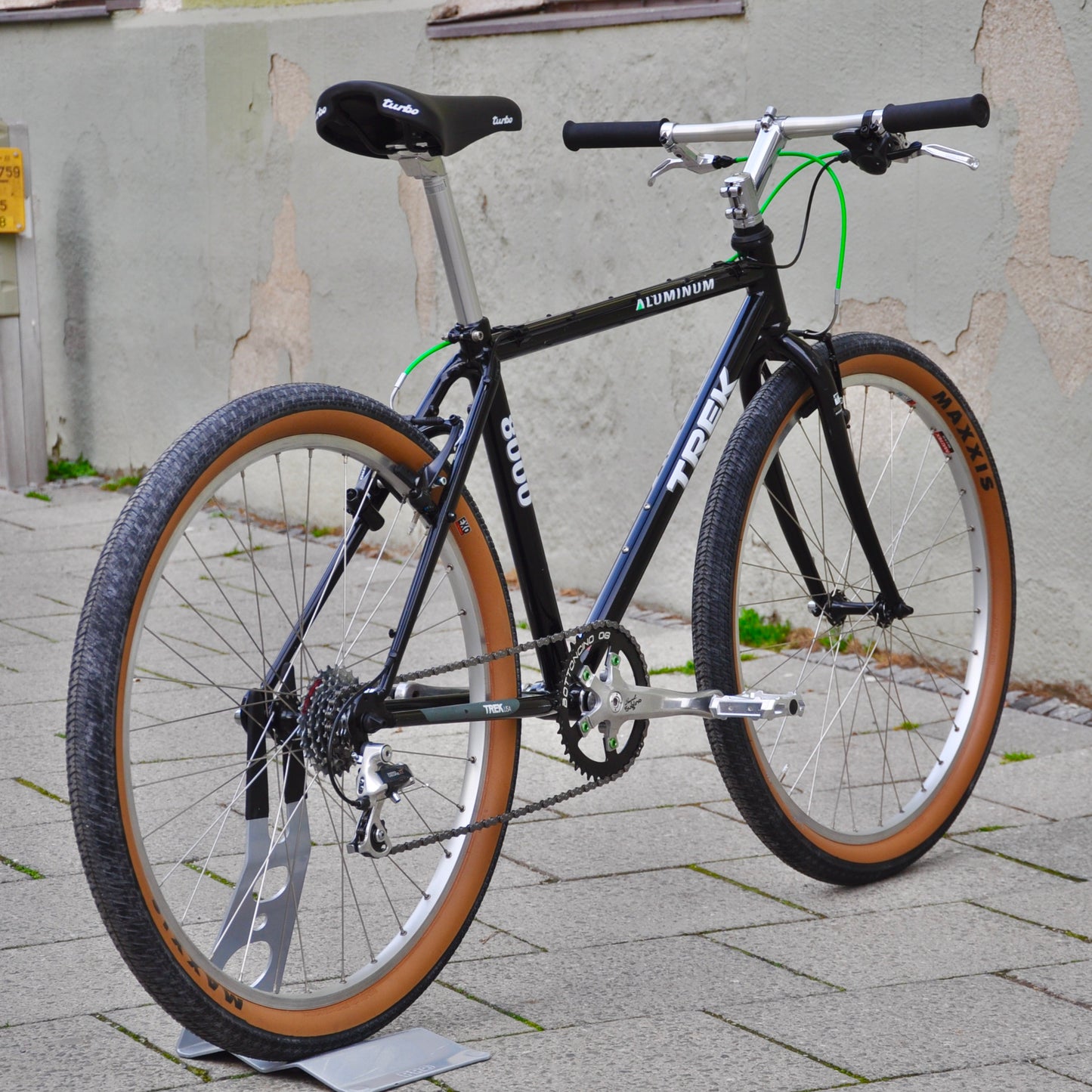 Trixy Trek